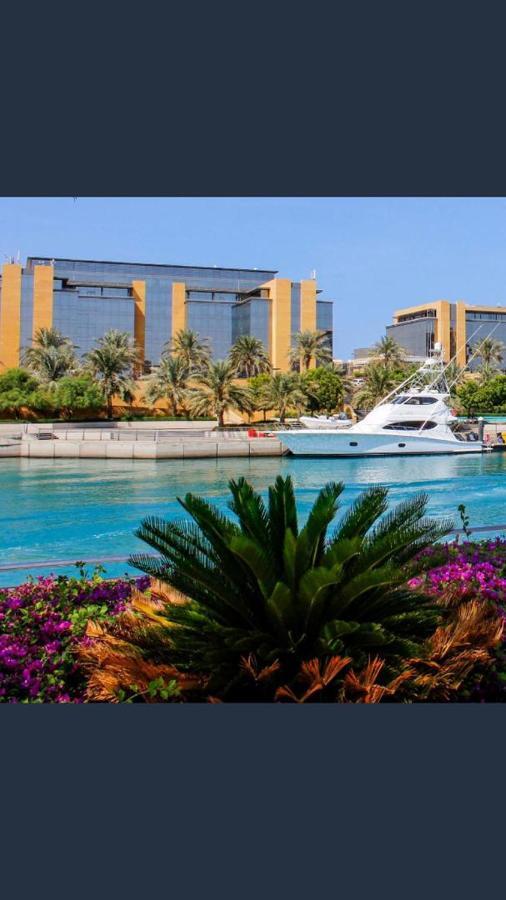 أستديو توليب مارينا الفندقي King Abdullah Economic City Экстерьер фото